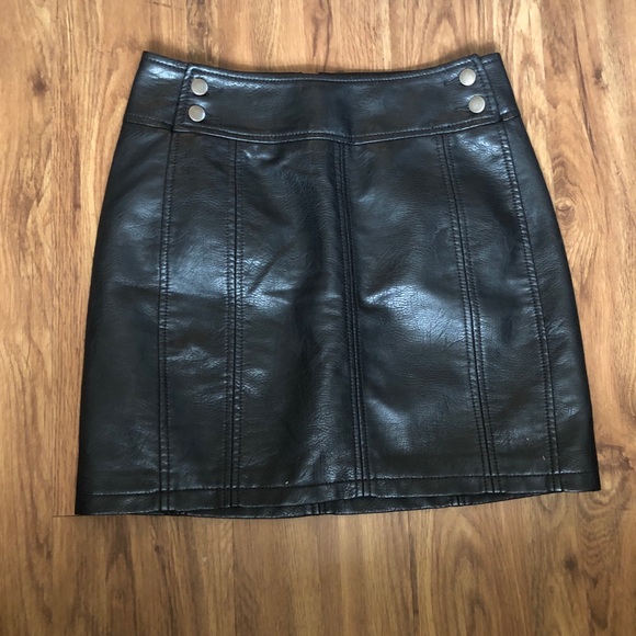 Free People Dresses & Skirts - Free People Leather Skirt